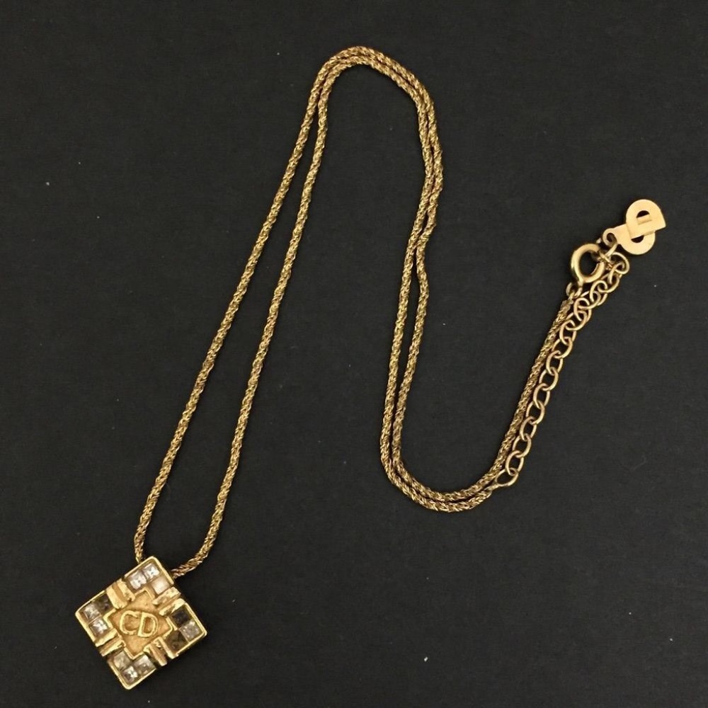 Christian Dior CD Logo Rhinestone Gold Tone Pendant Necklace Vintage Authentic